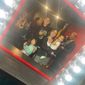 Meet your Posher, Star